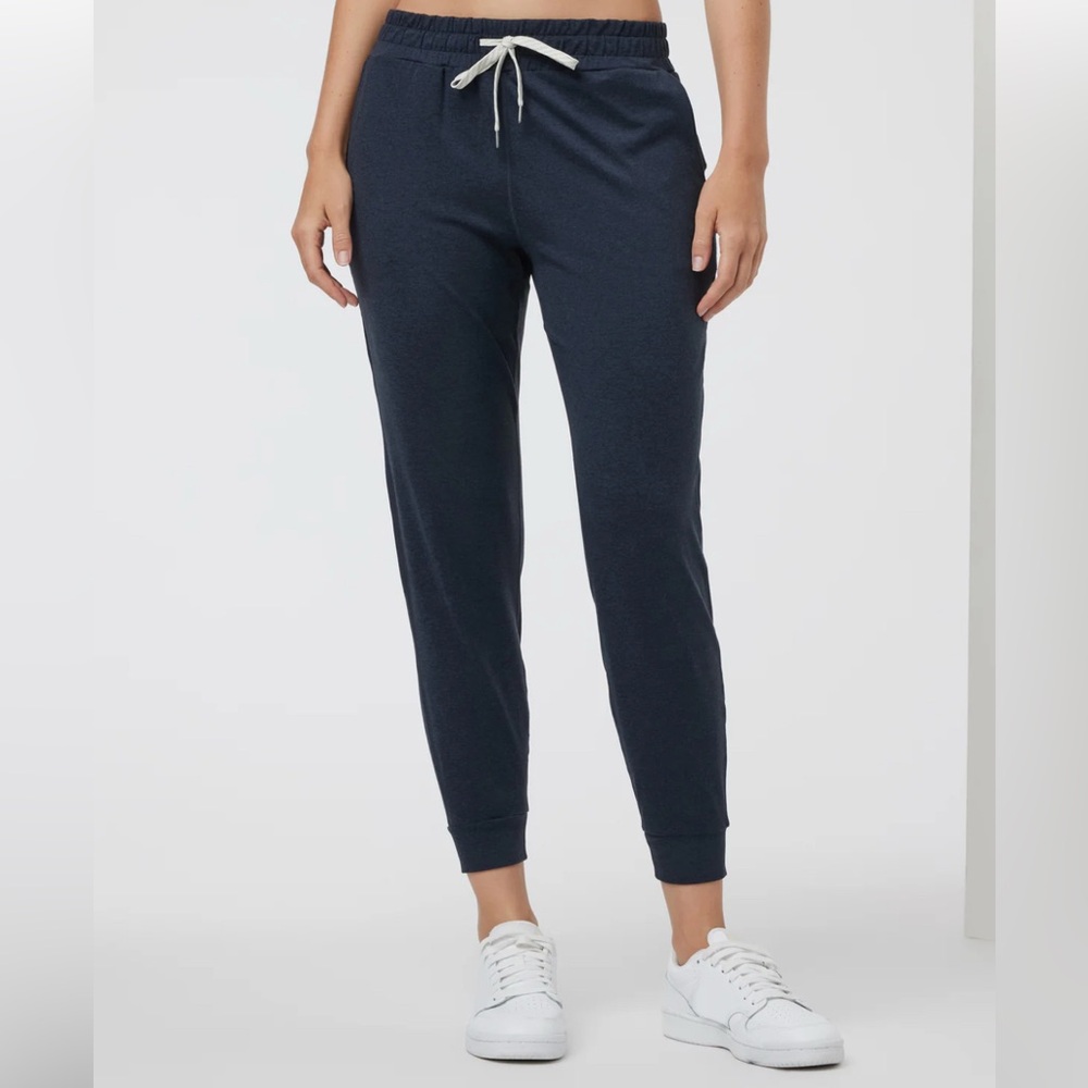 Vuori Jogger Pants